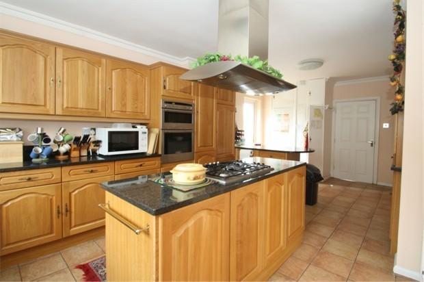Oyo Guest House Ellipse Whetstone Екстериор снимка